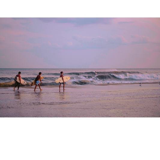 Essential Equipment for Beginner Surfers: A Step-by-Step Guide